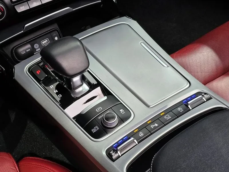 Kia Stinger 3.3 AWD GT - САМО 30% АВАНС, снимка 9 - Автомобили и джипове - 55889025