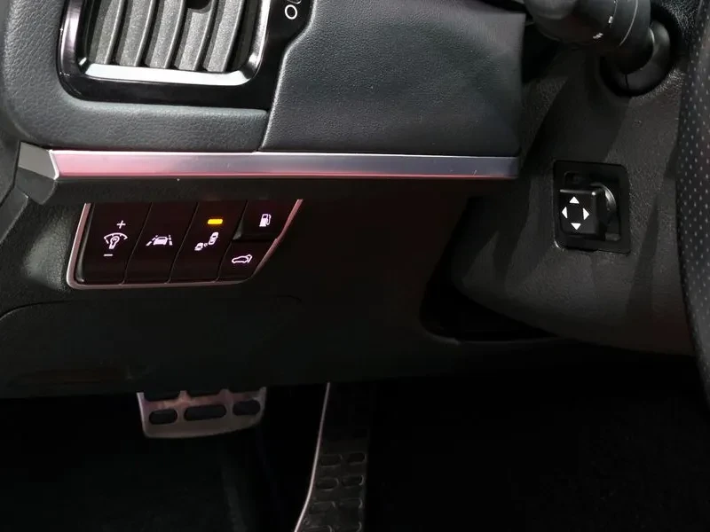 Kia Stinger 3.3 AWD GT - САМО 30% АВАНС, снимка 14 - Автомобили и джипове - 55889025