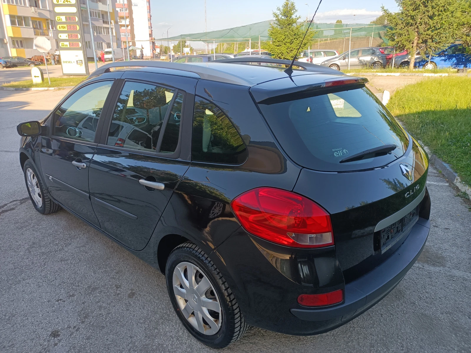 Renault Clio 1.2i - изображение 7