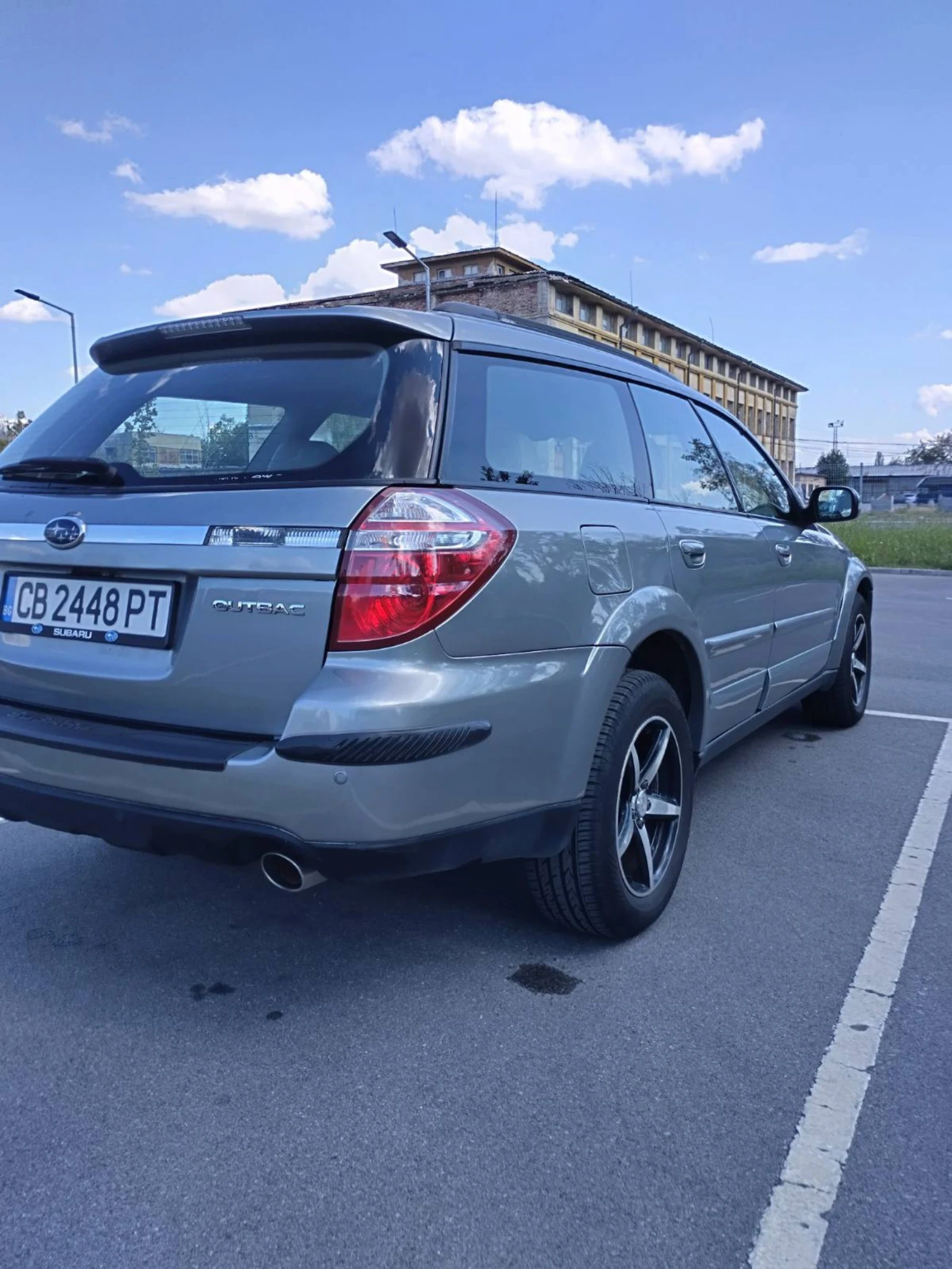 Subaru Outback  - изображение 8