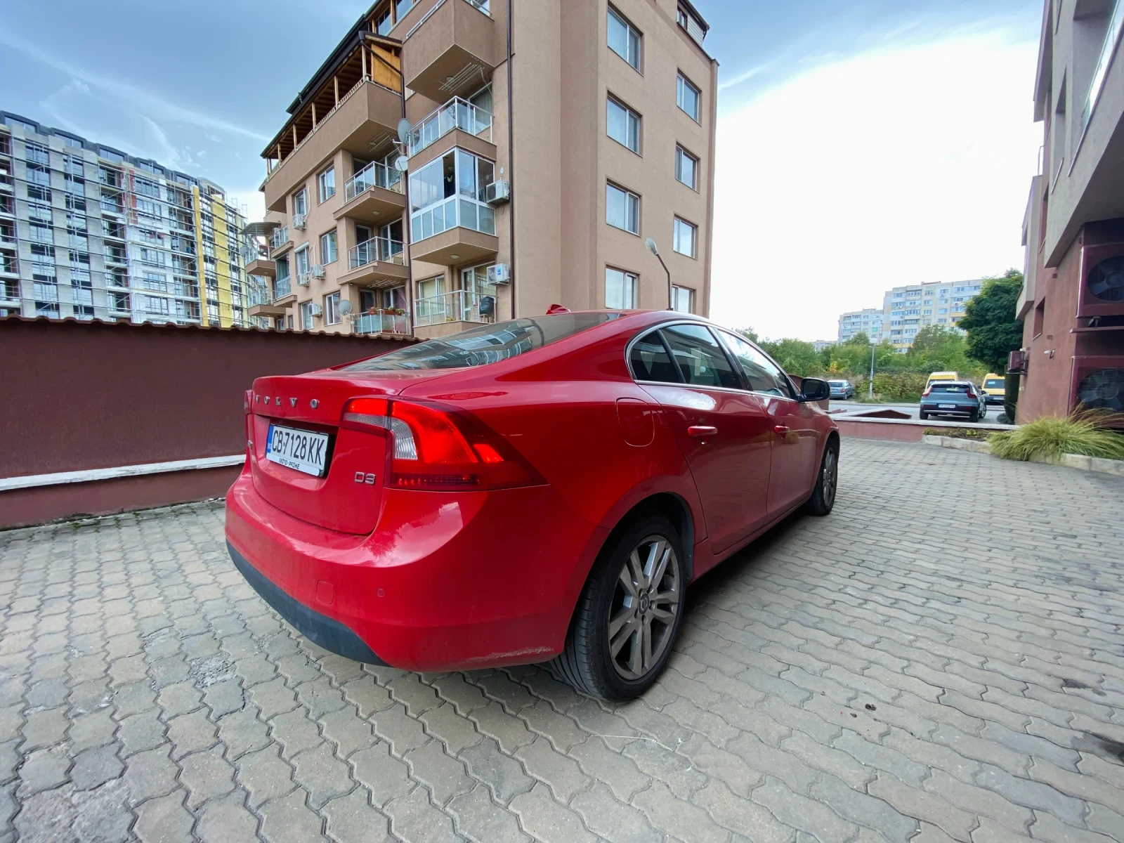 Volvo S60 2.0D - изображение 6