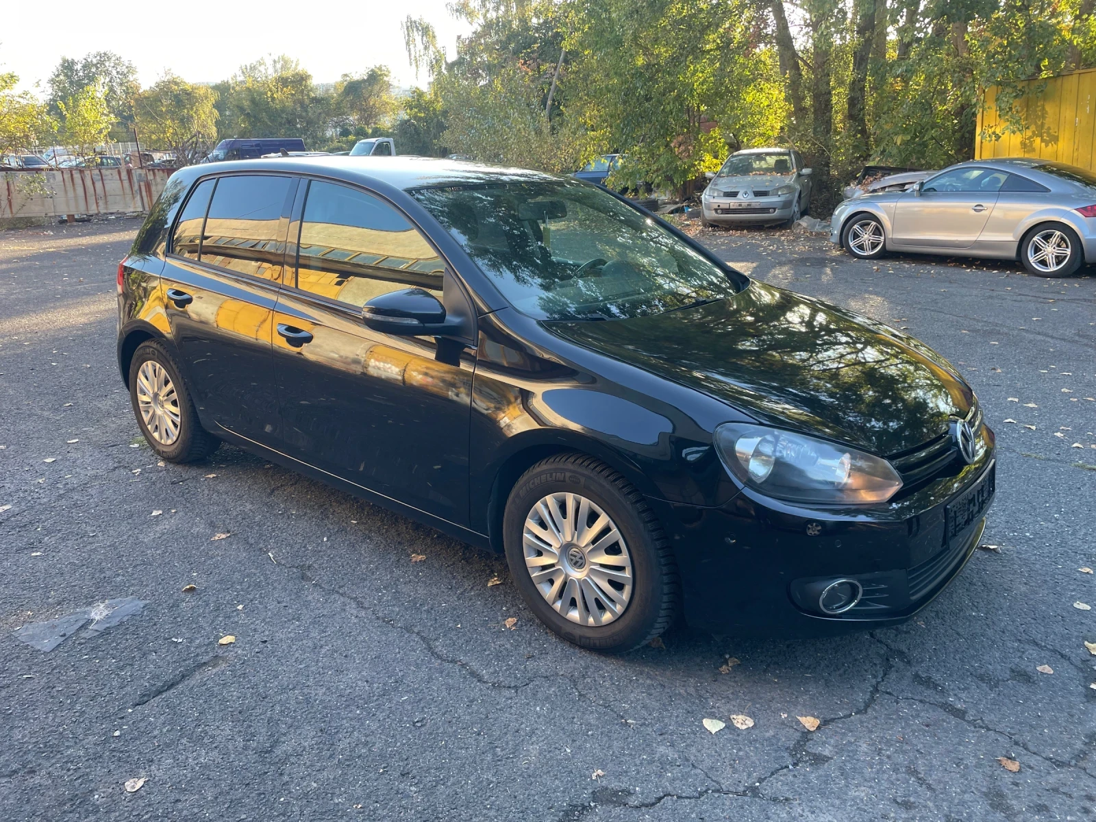 VW Golf 1.6tdi Navi  - изображение 3