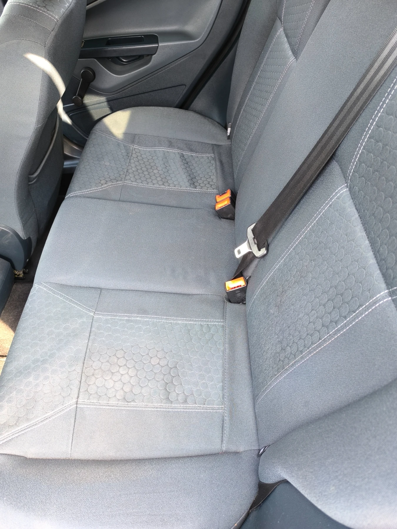 Ford Fiesta 1.4i/LPG - изображение 8