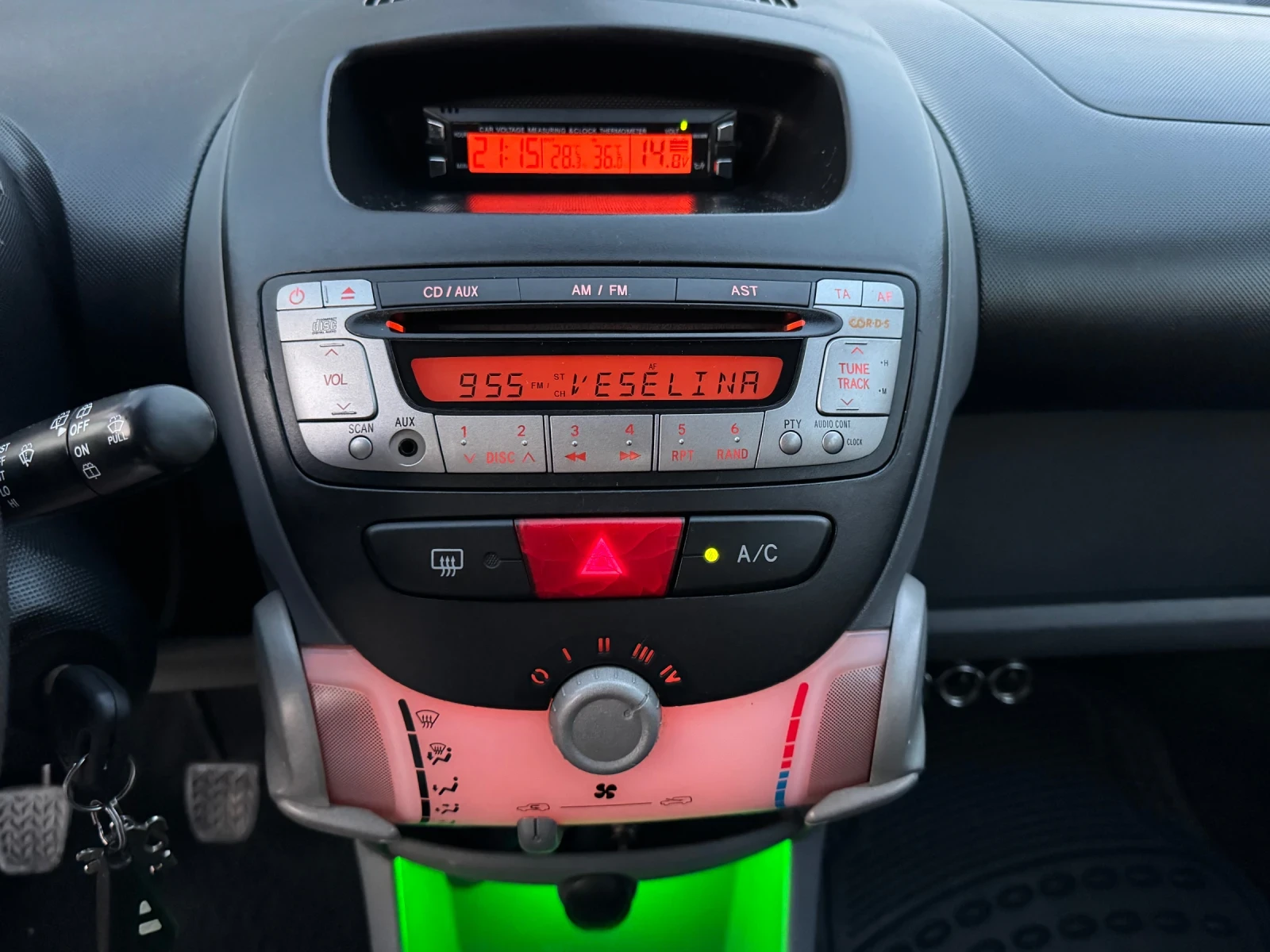 Peugeot 107  - изображение 7