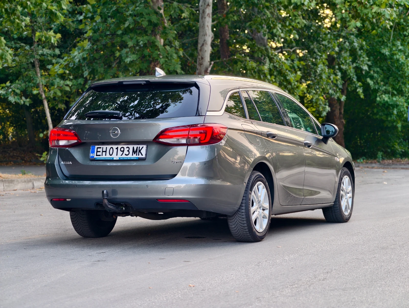 Opel Astra 1.6 CDTI SPORTS - изображение 6