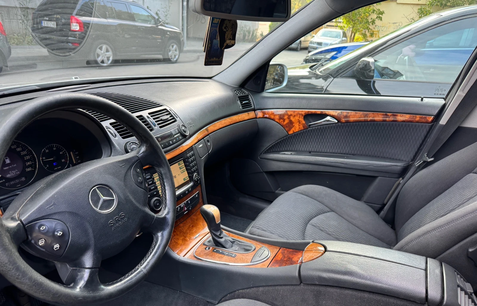 Mercedes-Benz E 270  - изображение 5