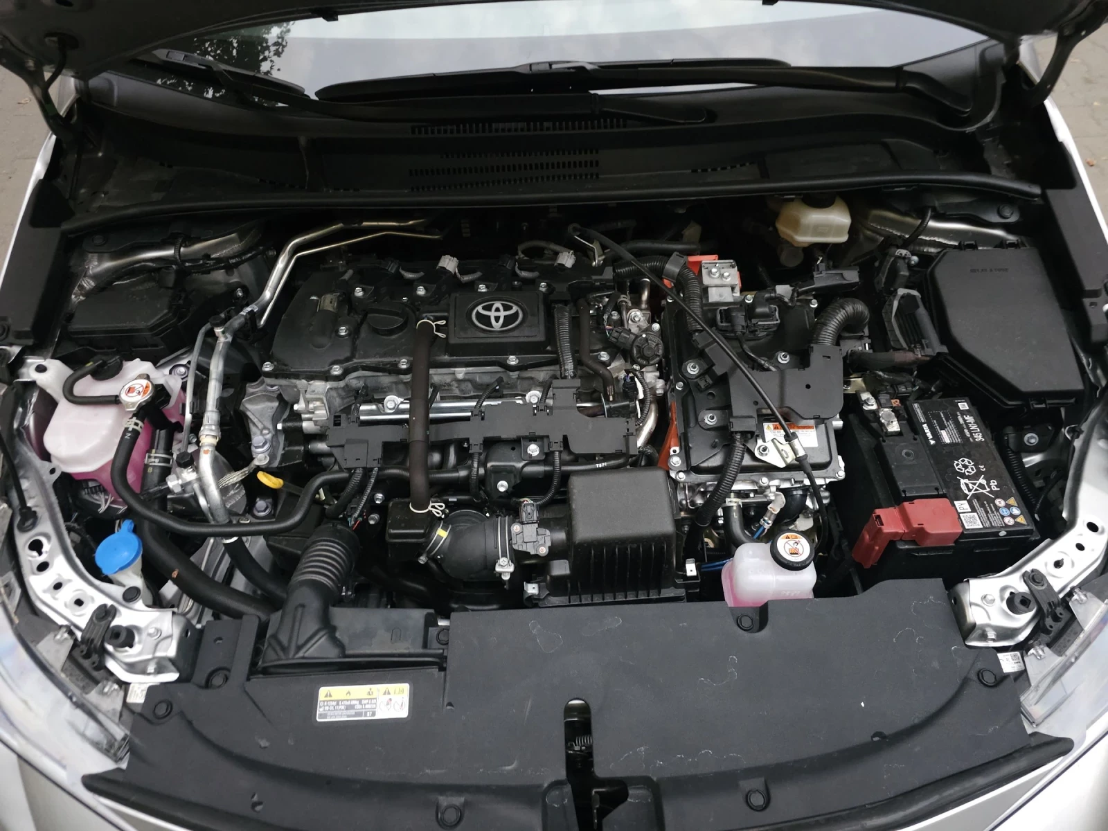 Toyota Corolla 1.8 ������  | Mobile.bg � ����������� 15