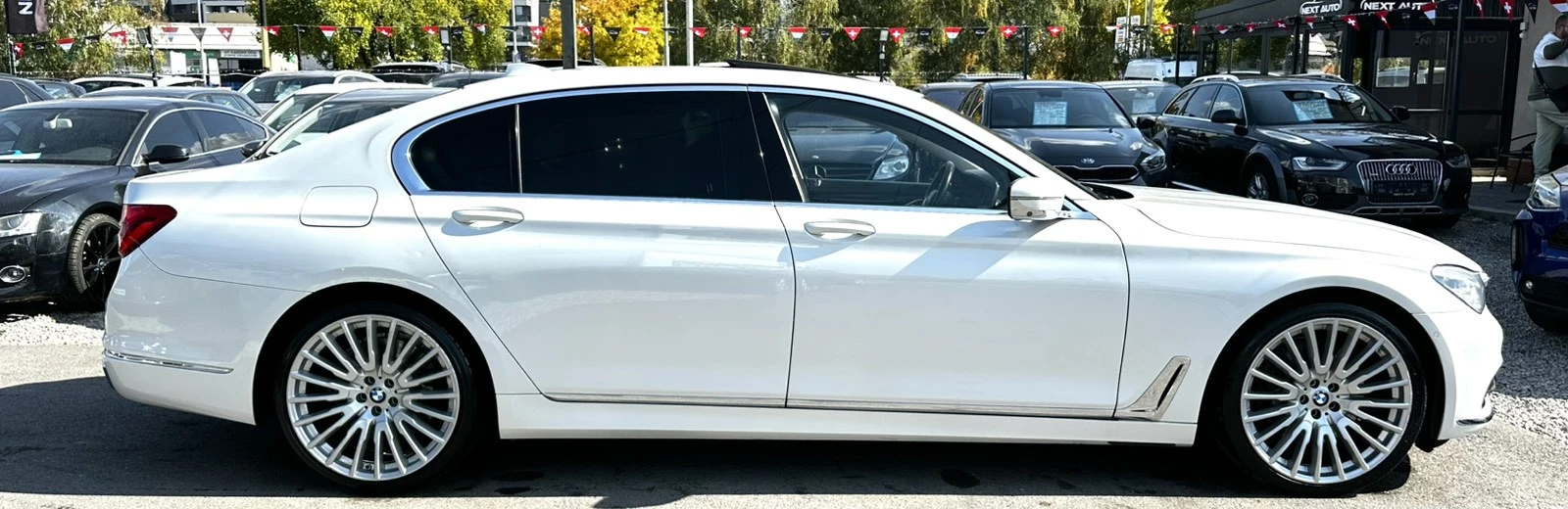 BMW 750 4.4i 449HP FULL XDRIVE DISTRONIC HUD H/K LED МАСАЖ - изображение 4