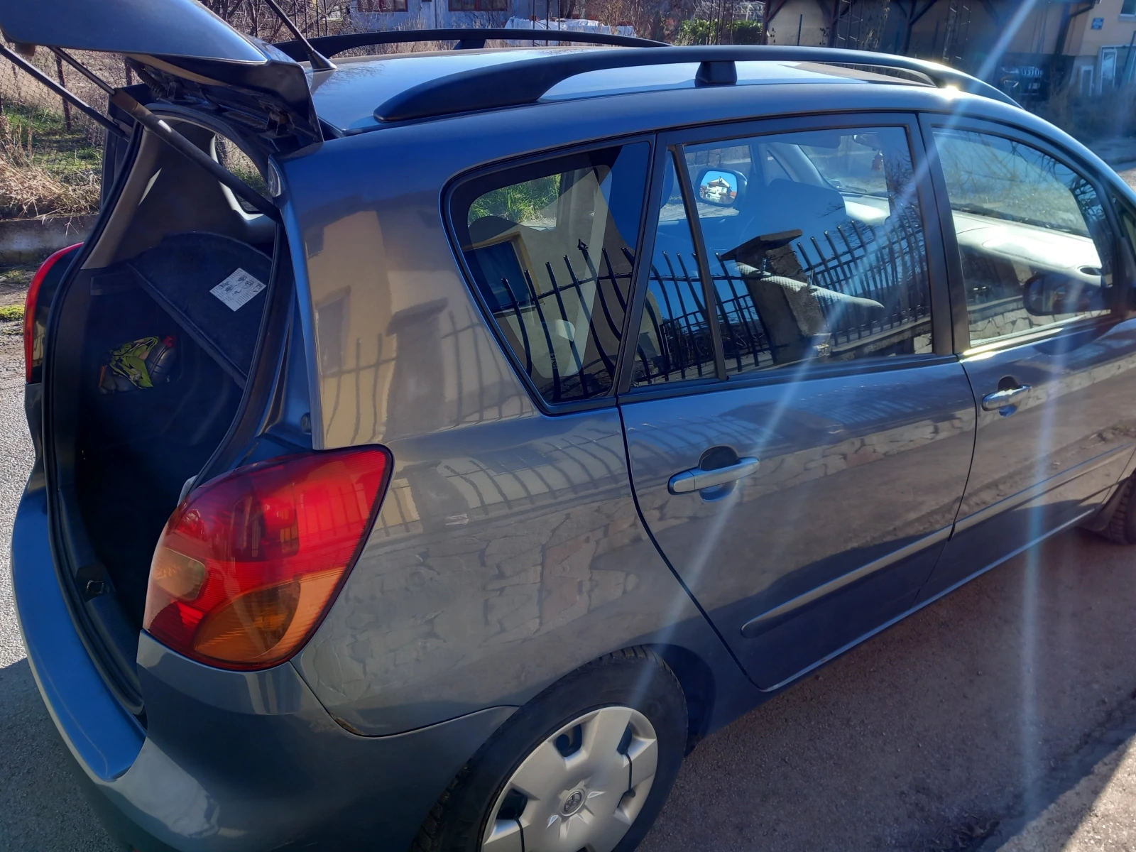 Toyota Corolla verso | Mobile.bg � ����������� 3