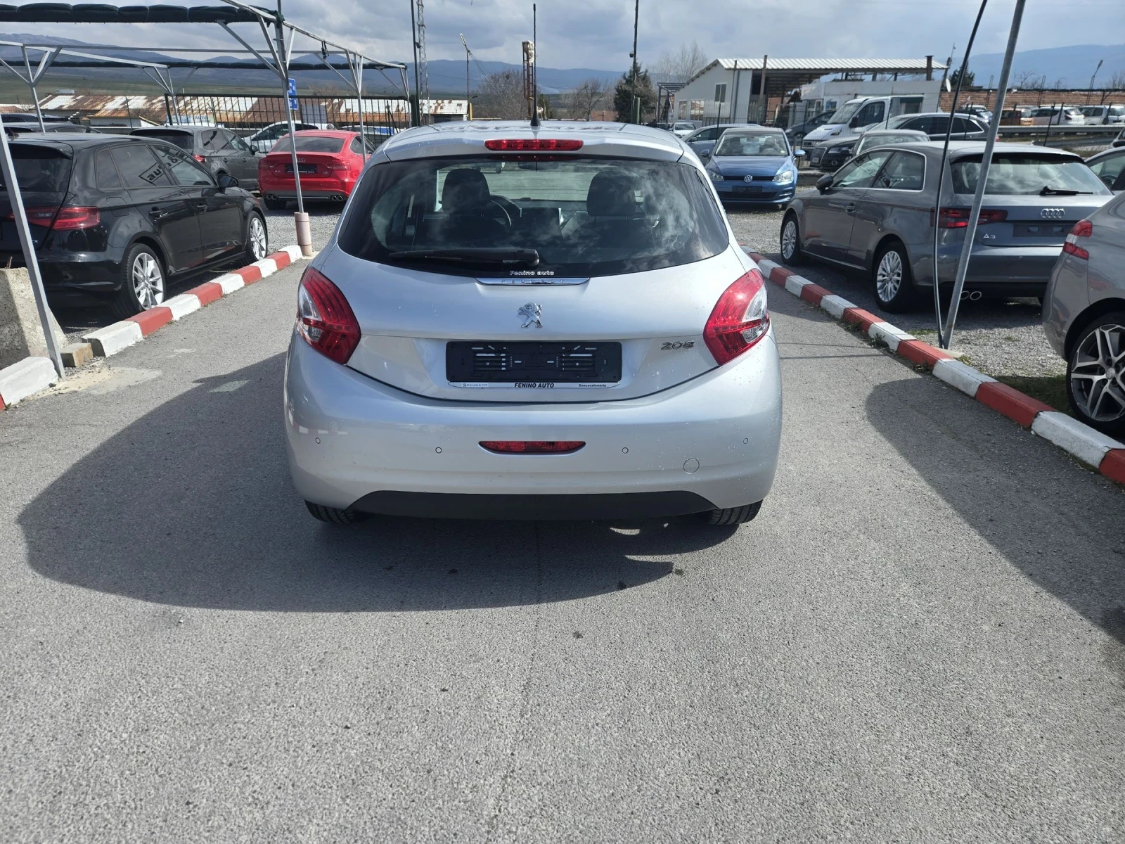 Peugeot 208 1.2 | Mobile.bg � ����������� 5