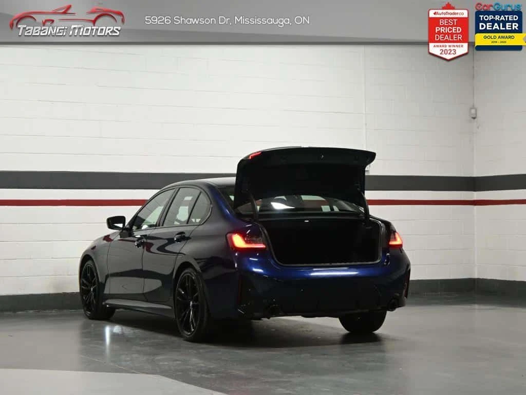 BMW 330 * 330i xDrive ///M Shadow Line No Accident Red Int, снимка 8 - Автомобили и джипове - 53904274