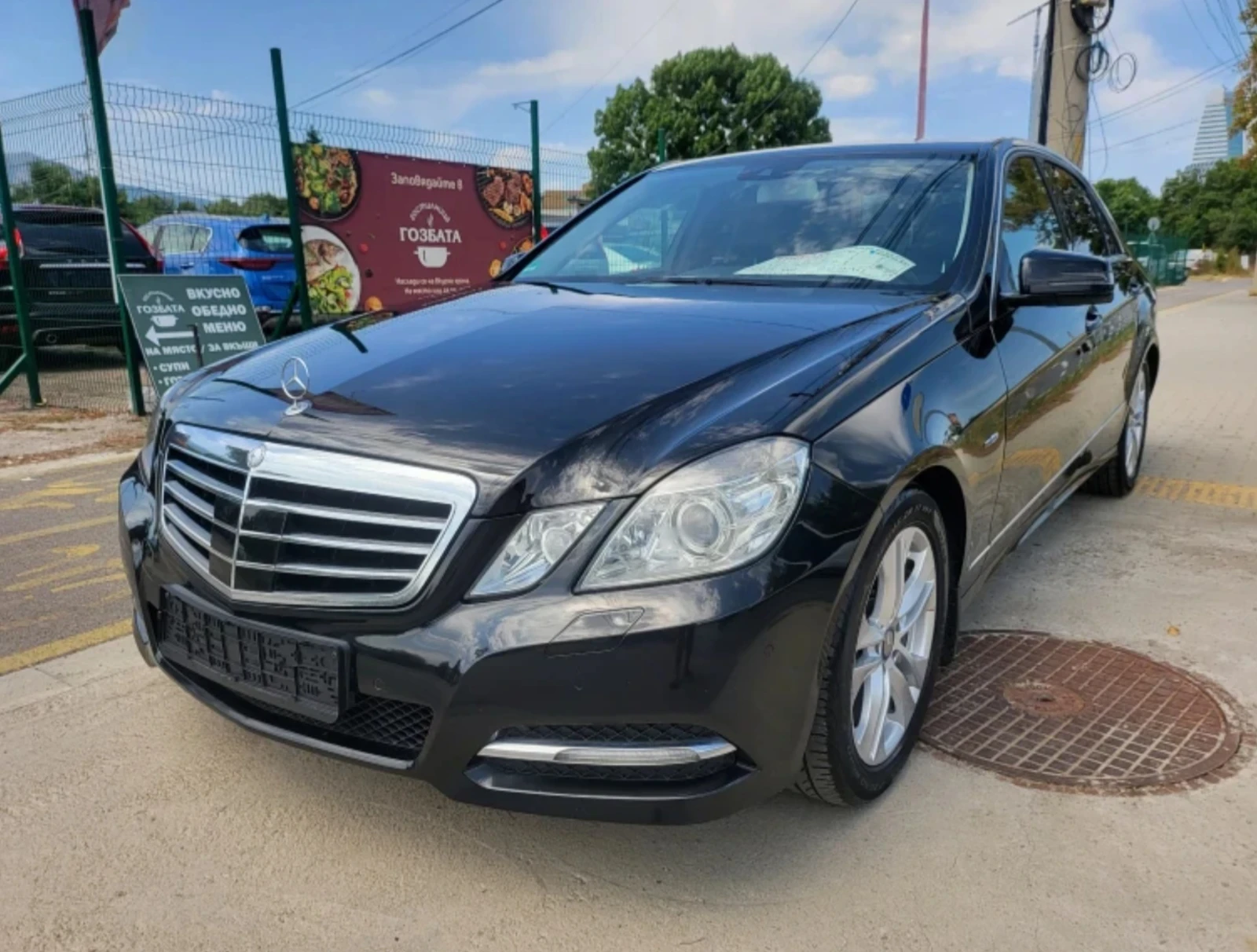 Mercedes-Benz E 220 CDI AVANTGARDE BLUEEFICIENCY 7G-TRONIC-ГЕРМАНИЯ!!!, снимка 2 - Автомобили и джипове - 54078369