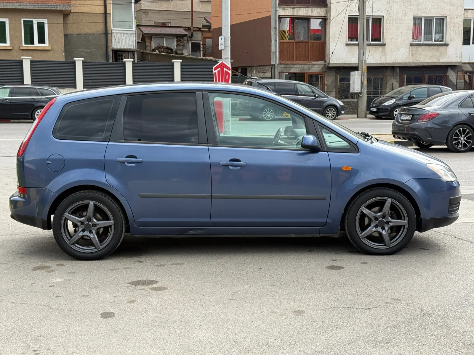 Ford C-max 1.6TDCi Климатик, снимка 6 - Автомобили и джипове - 54233646
