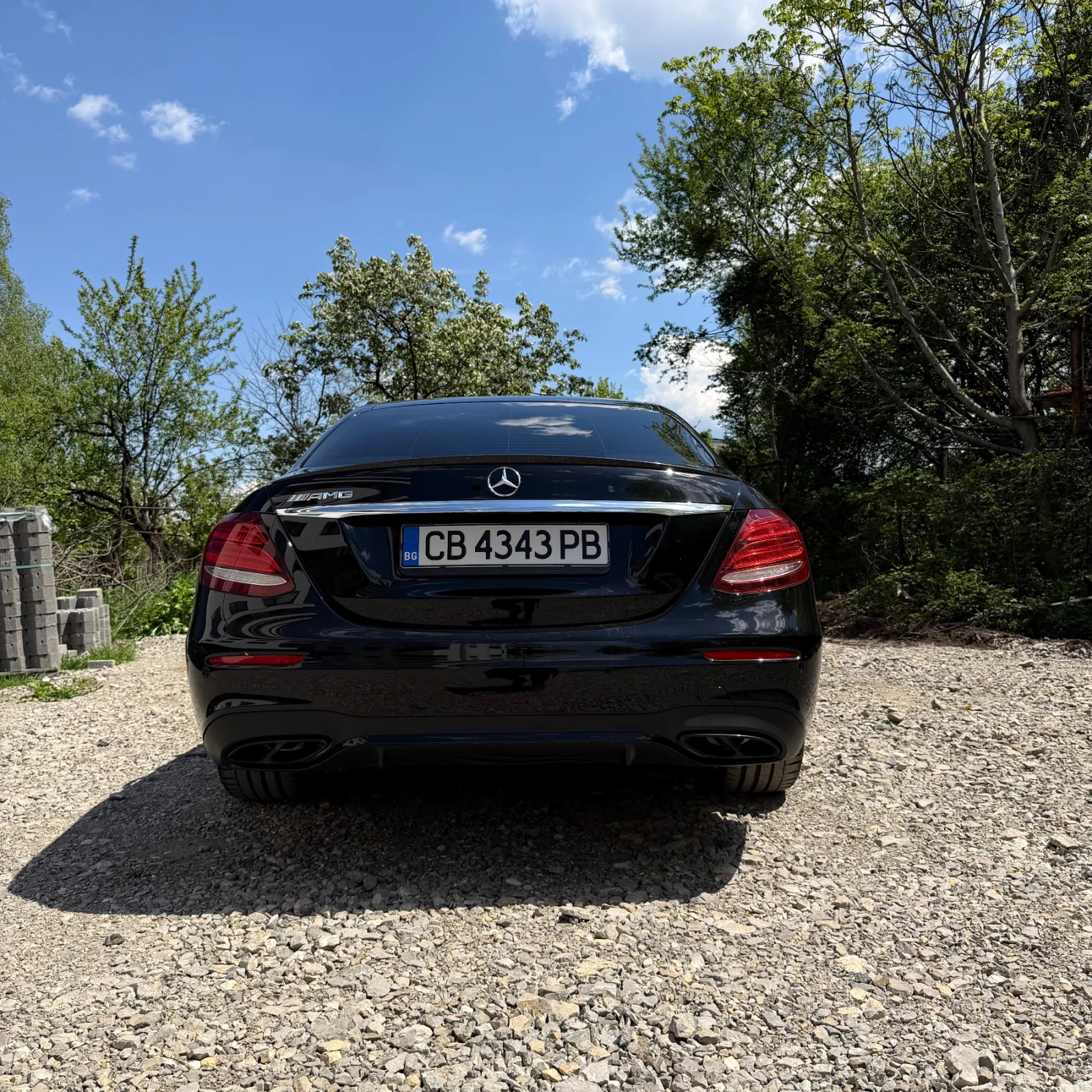 Mercedes-Benz E 43 AMG 4Matic, снимка 3 - Автомобили и джипове - 54441836
