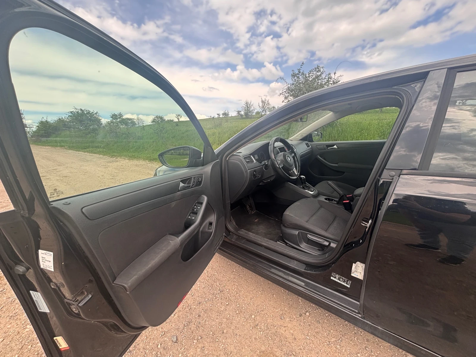 VW Jetta 2.0 115hp, снимка 7 - Автомобили и джипове - 54495526