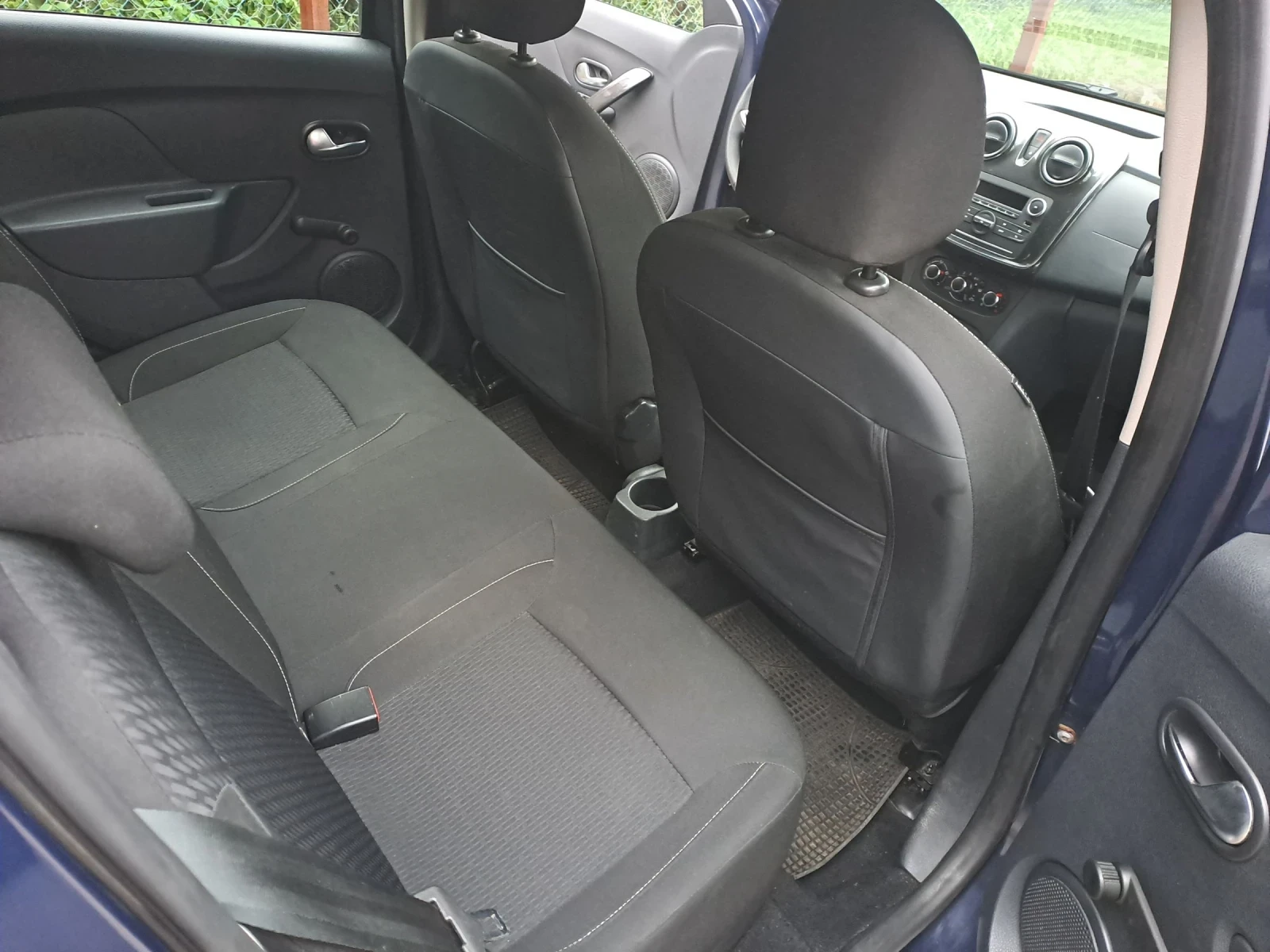 Dacia Sandero 12/2019 евро 6, снимка 5 - Автомобили и джипове - 54516739