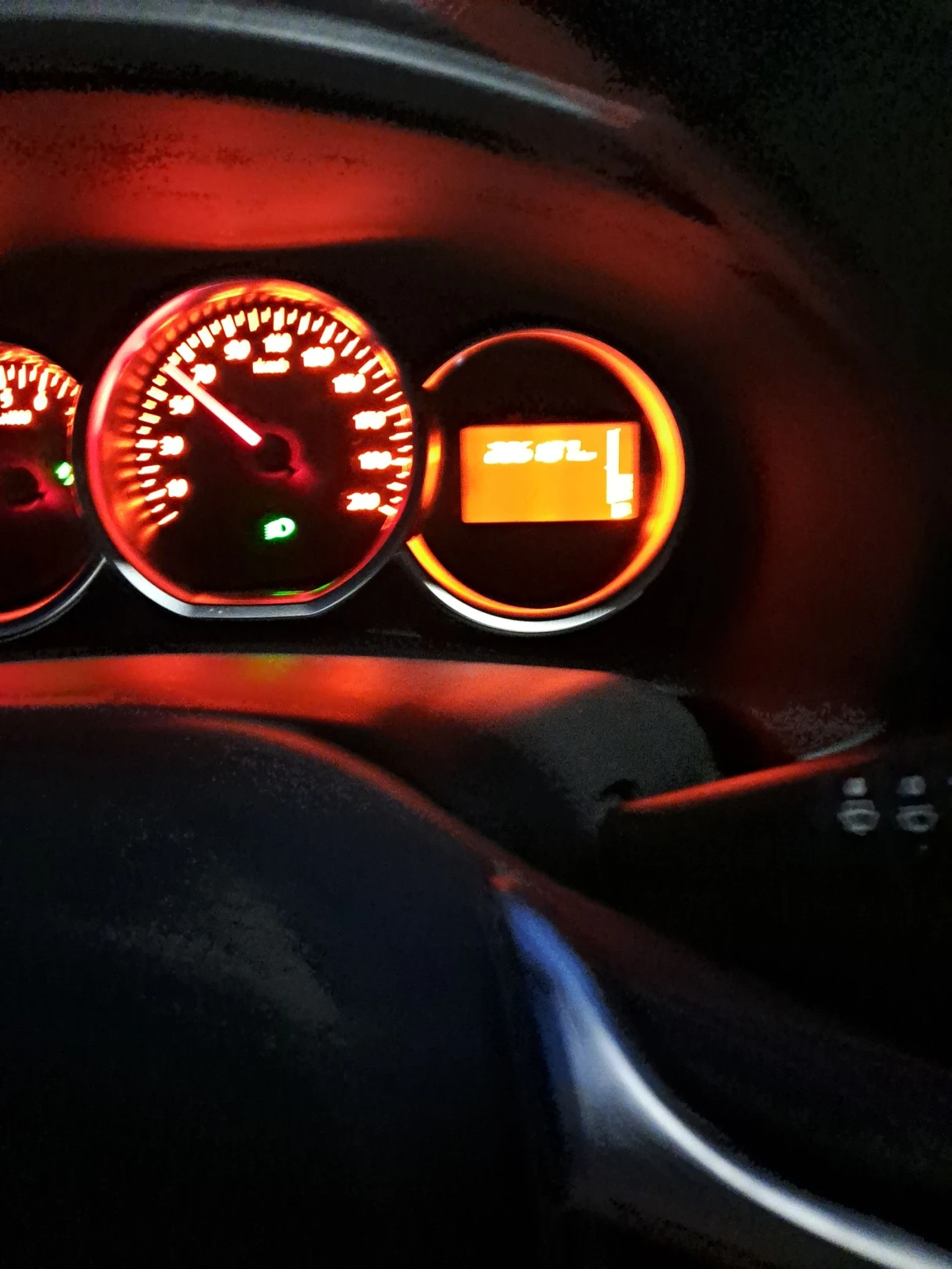 Dacia Sandero 12/2019 евро 6, снимка 8 - Автомобили и джипове - 54516739