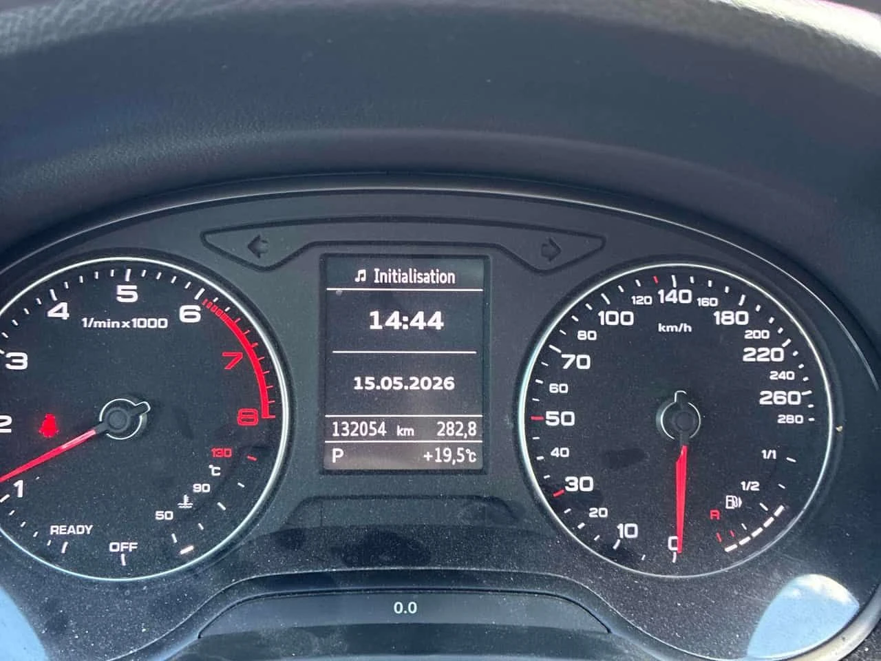 Audi A3 2.0T Komfort/ПАНОРАМА/ПОДГРЕВИ, снимка 8 - Автомобили и джипове - 54601033