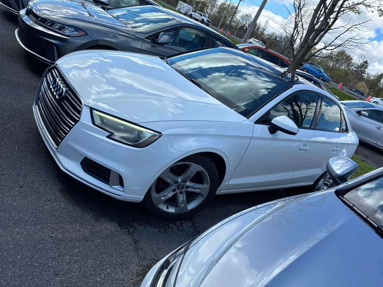 Audi A3 2.0T Komfort/ПАНОРАМА/ПОДГРЕВИ, снимка 3 - Автомобили и джипове - 54601033