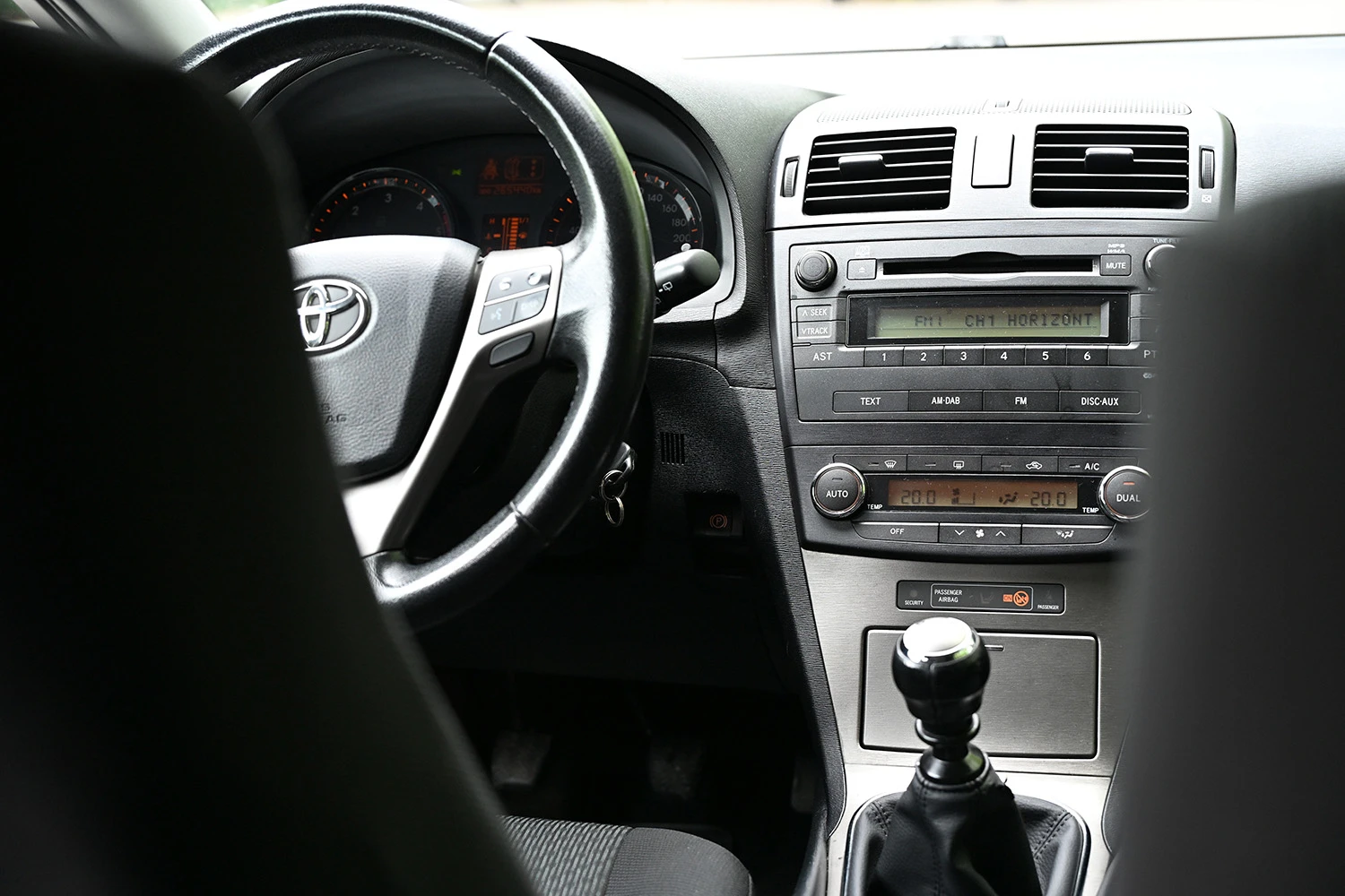 Toyota Avensis D4-D, снимка 6 - Автомобили и джипове - 54661531