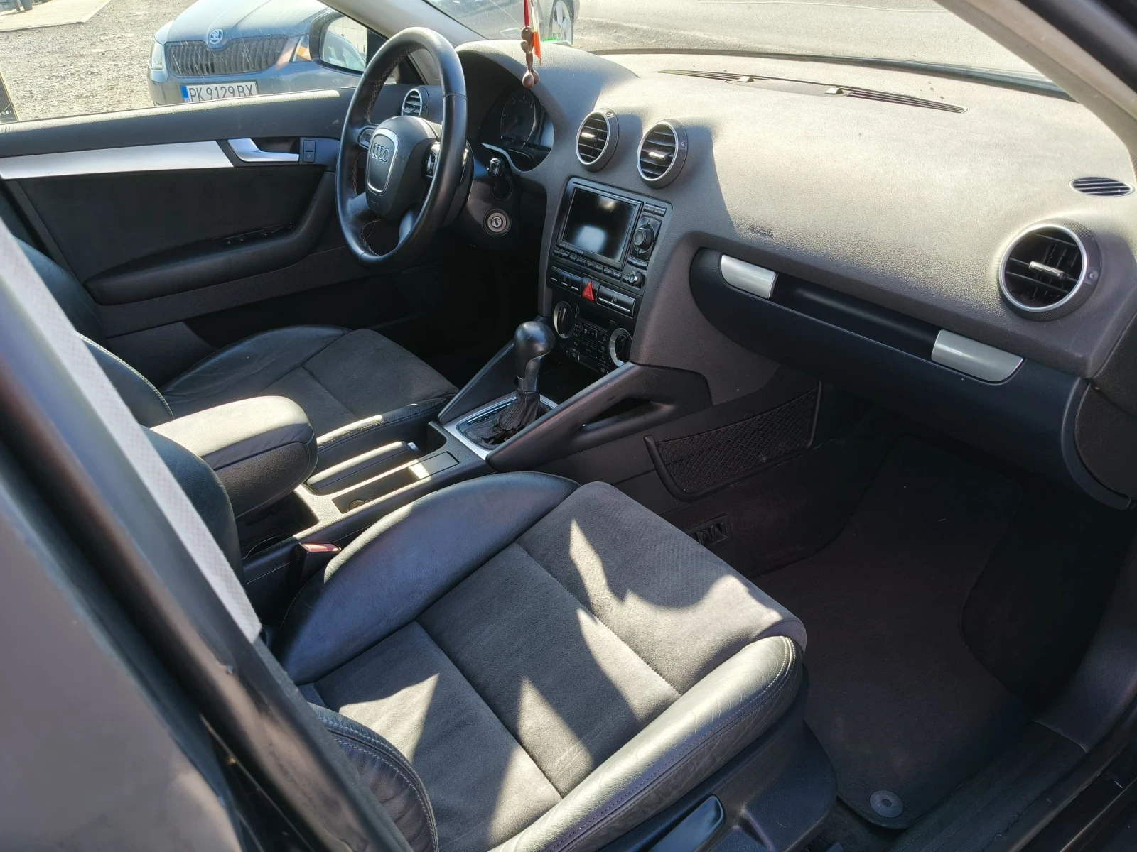 Audi A3 2.0TDI NAVI/AVTOMAT, снимка 12 - Автомобили и джипове - 54741296