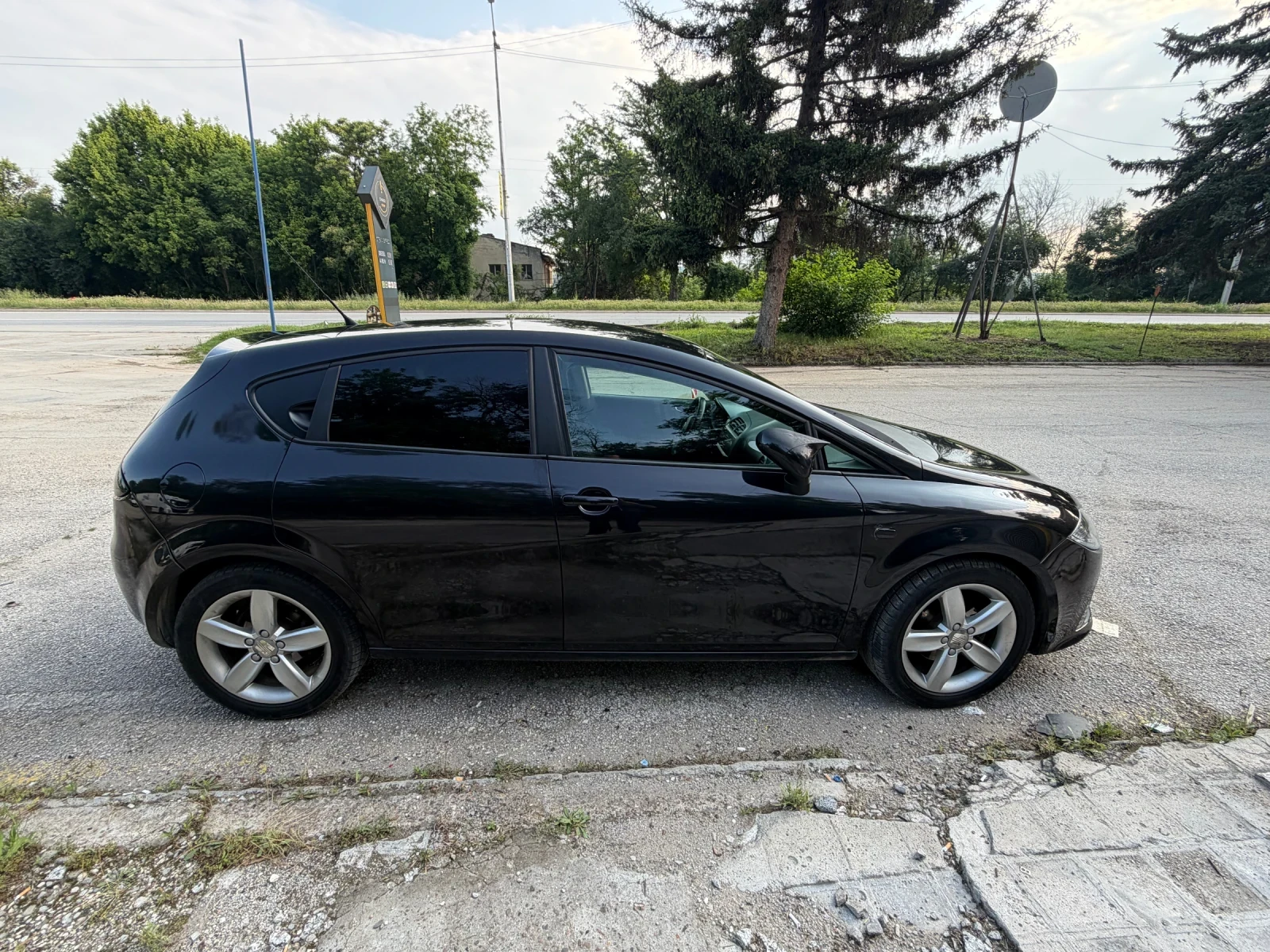 Seat Leon 1P, снимка 3 - Автомобили и джипове - 55553455