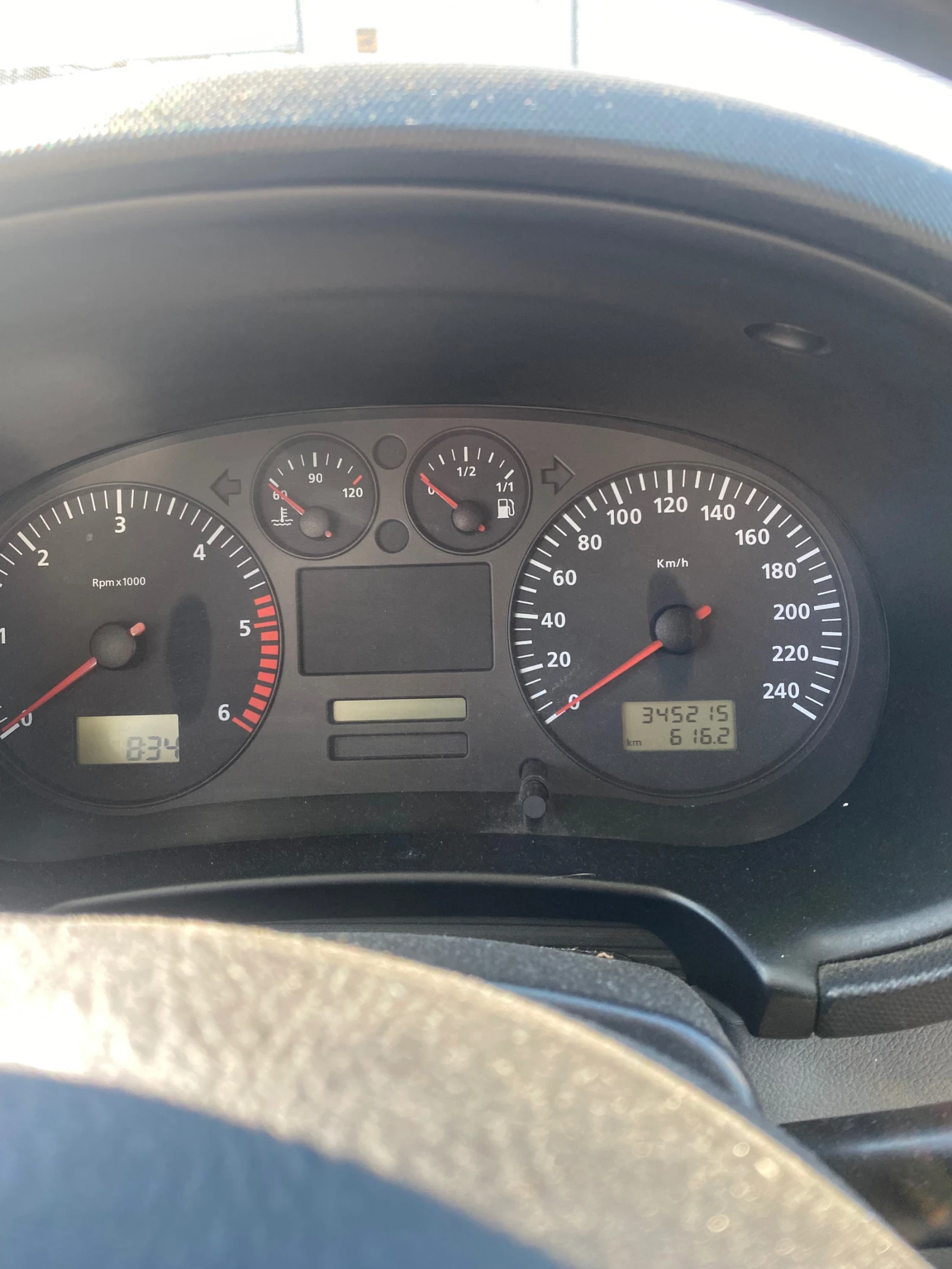 Seat Leon, снимка 8 - Автомобили и джипове - 55108115