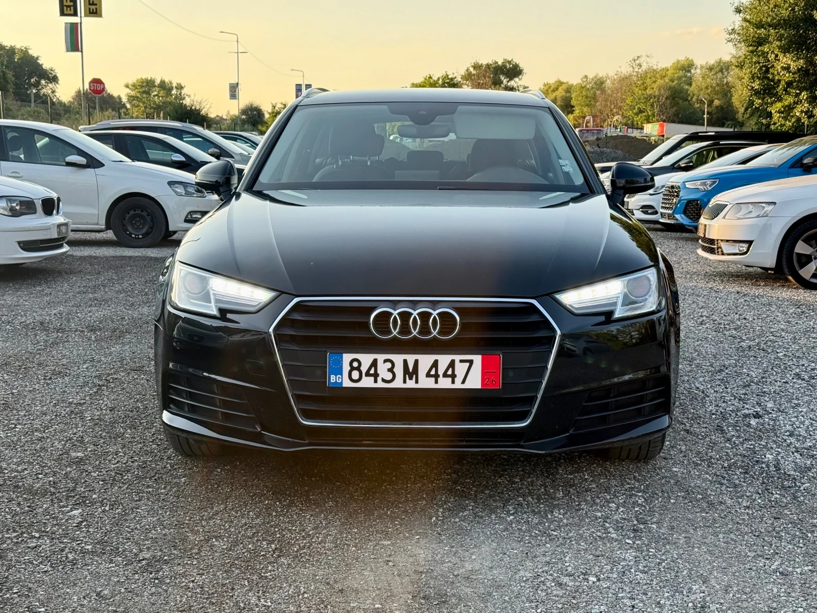 Audi A4 2.0 TDI, Автомат, Пера, 3-зонов климатроник, снимка 2 - Автомобили и джипове - 55286026