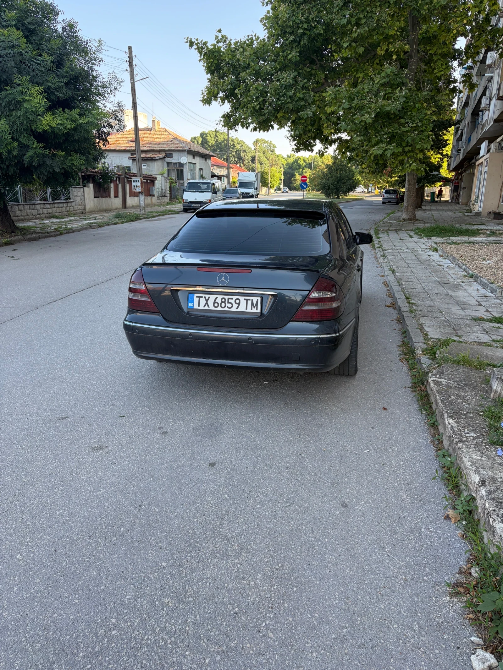Mercedes-Benz E 320, снимка 5 - Автомобили и джипове - 55289554