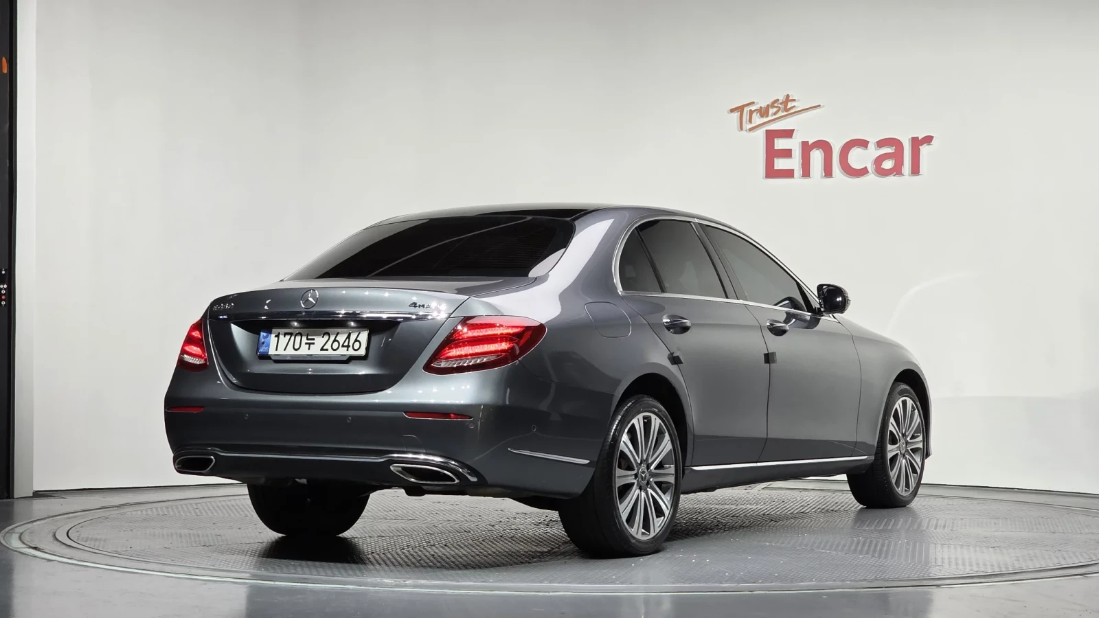 Mercedes-Benz E 400 3.0 4MATIC, FULL | Mobile.bg � ����������� 2