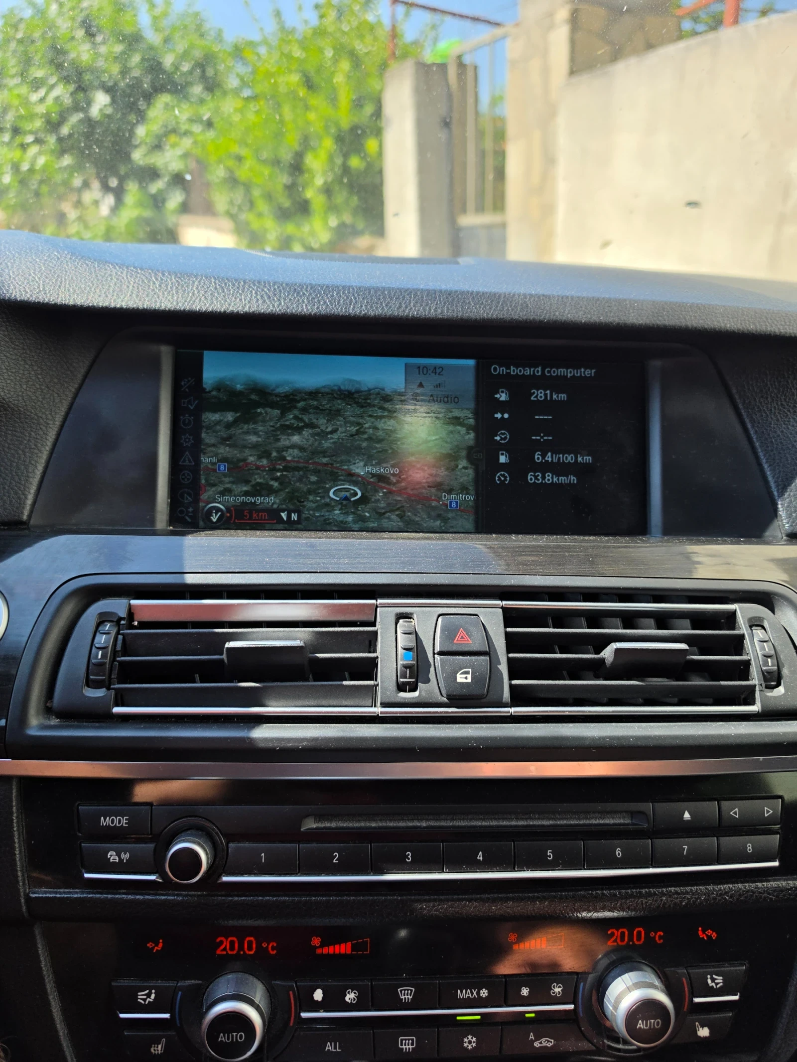 BMW 520, снимка 2 - Автомобили и джипове - 55442026