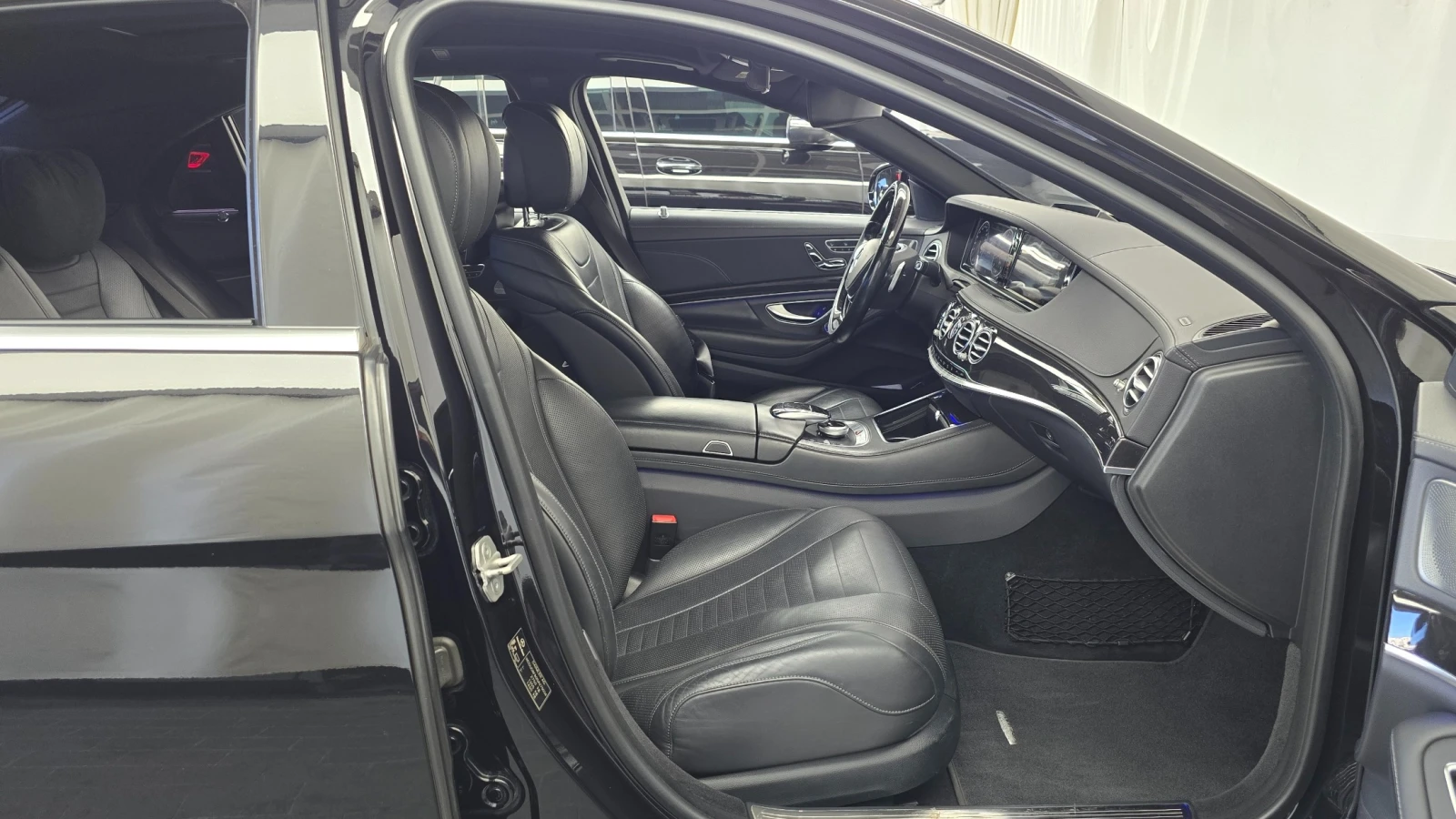 Mercedes-Benz S 500 L* FULL * DESIGNO* TV* MASSAGE, снимка 9 - Автомобили и джипове - 55954335
