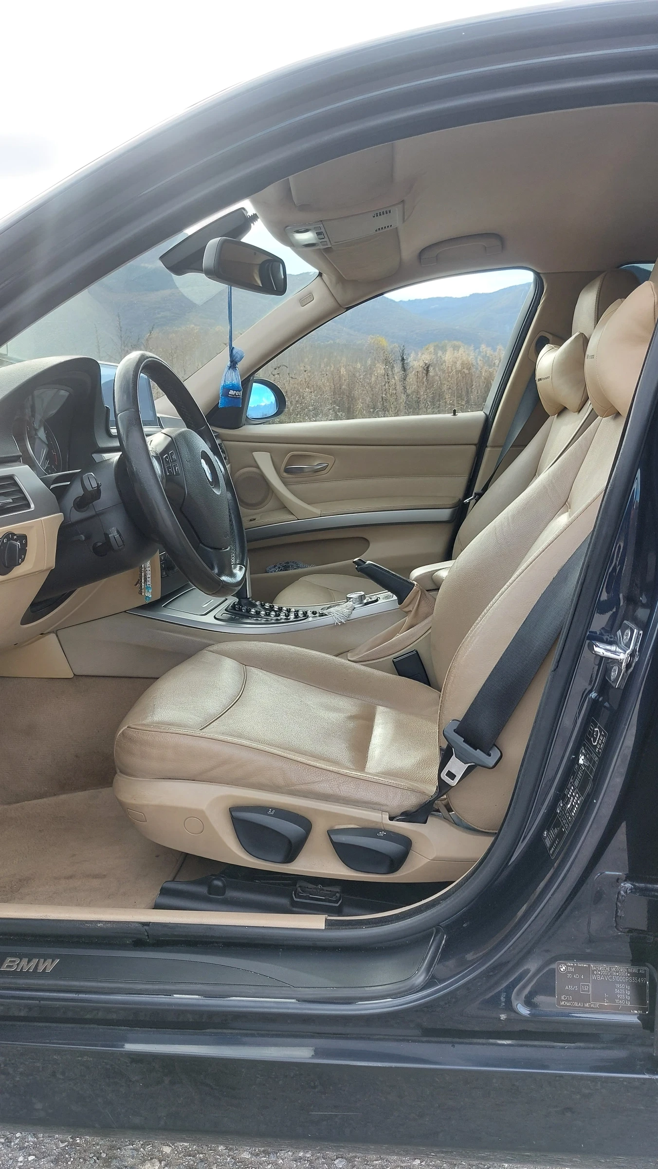 BMW 320, снимка 7 - Автомобили и джипове - 56541230