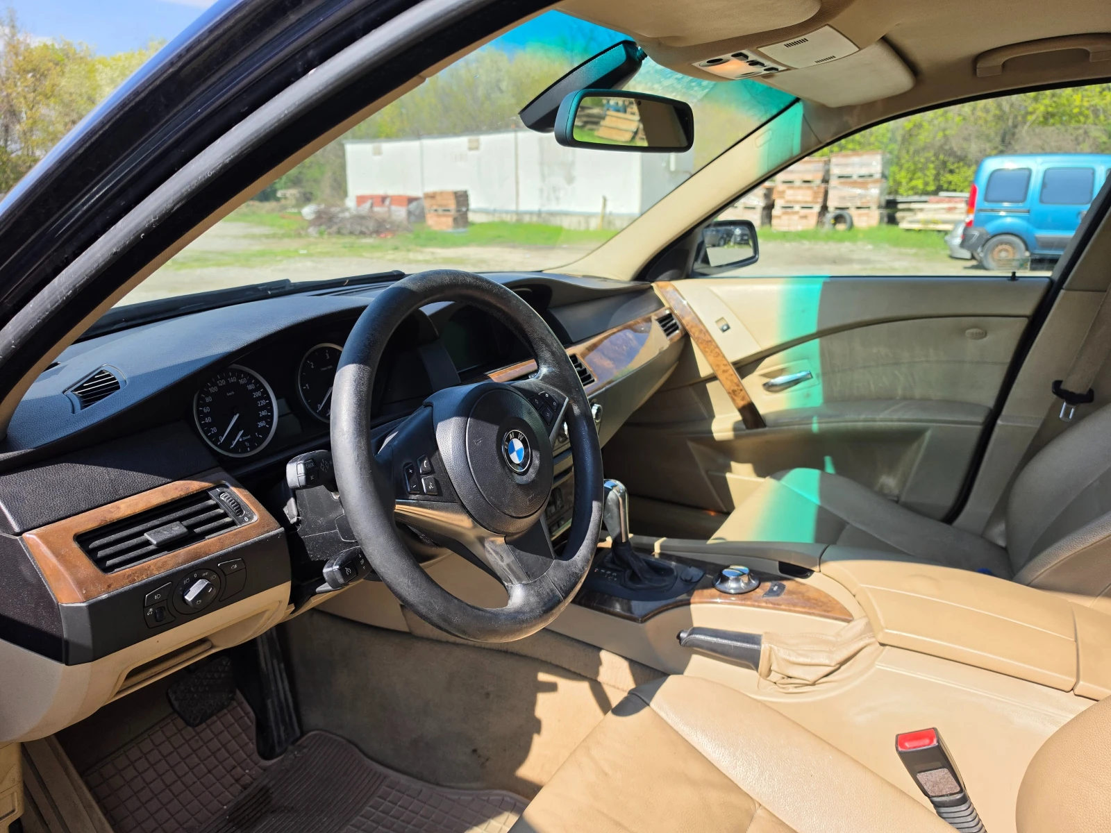 BMW 530, снимка 8 - Автомобили и джипове - 56551768