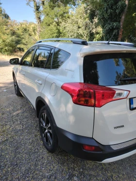 Toyota Rav4 2.2 D-CAT  AWD WHITE EDITION, снимка 7