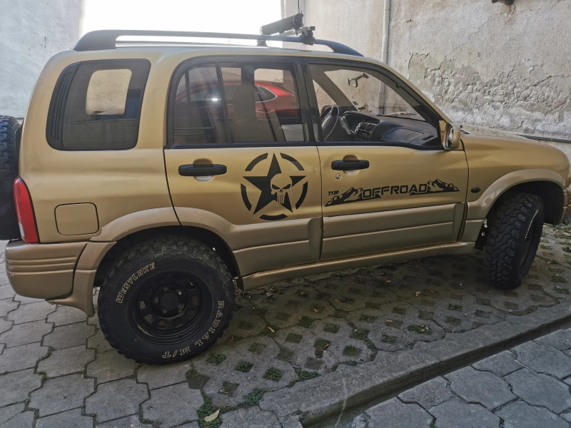 Suzuki Grand vitara 2.5 i, снимка 2 - Автомобили и джипове - 47663242