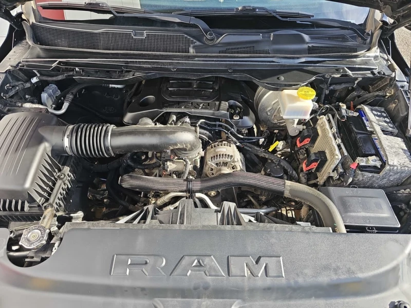 Dodge RAM 1500 * Sport * CARFAX * БЕЗ ПЪРВОНАЧАЛНА ВНОСКА, снимка 12 - Автомобили и джипове - 53153970