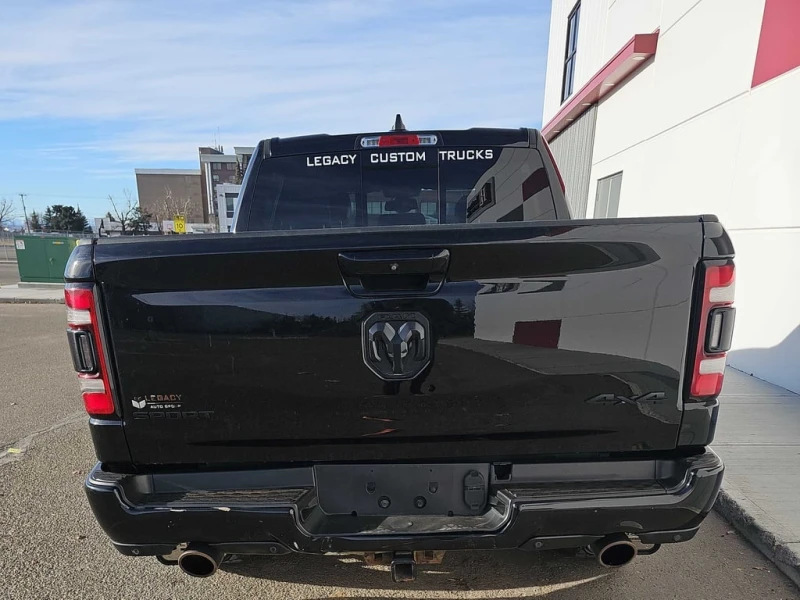 Dodge RAM 1500 * Sport * CARFAX * БЕЗ ПЪРВОНАЧАЛНА ВНОСКА, снимка 4 - Автомобили и джипове - 53153970