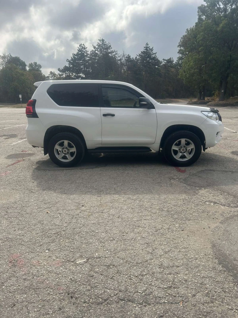 Toyota Land cruiser J 150, снимка 5 - Автомобили и джипове - 53351066