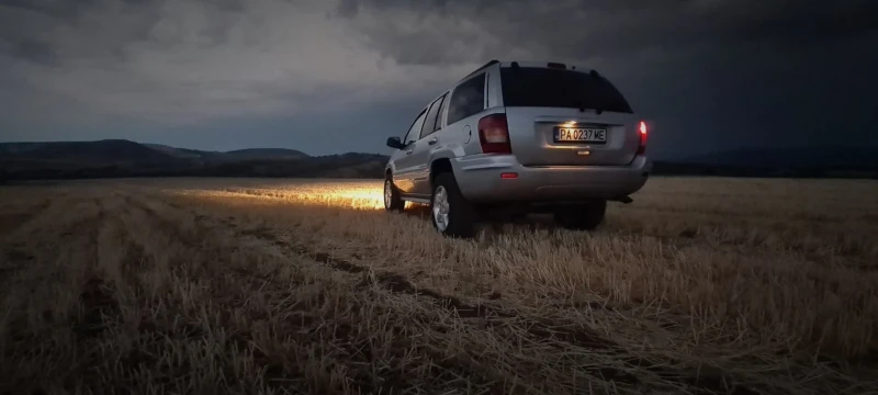 Jeep Grand cherokee 2.7 crd Overland , снимка 5 - Автомобили и джипове - 53432618