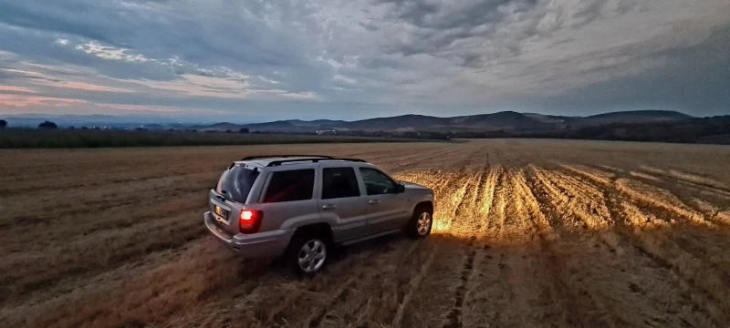 Jeep Grand cherokee 2.7 crd Overland , снимка 4 - Автомобили и джипове - 53432618