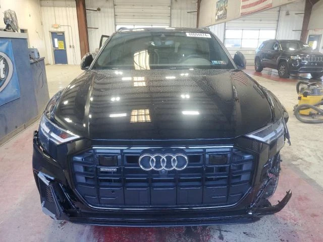 Audi Q8 S-Line* Black Optic* Distronic* Обдух* Подгрев* , снимка 5 - Автомобили и джипове - 48141463