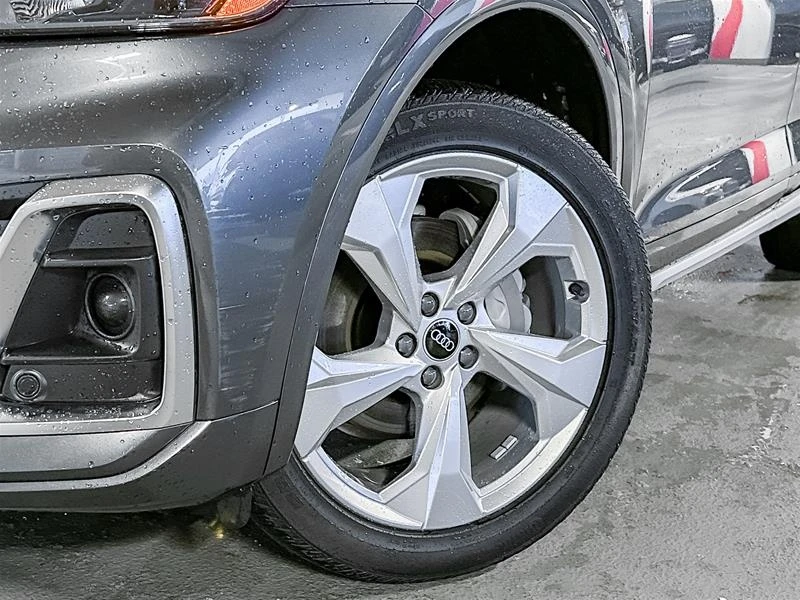 Audi Q5 * Progressiv * CARFAX * БЕЗ ПЪРВОНАЧАЛНА ВНОСКА, снимка 4 - Автомобили и джипове - 53049539