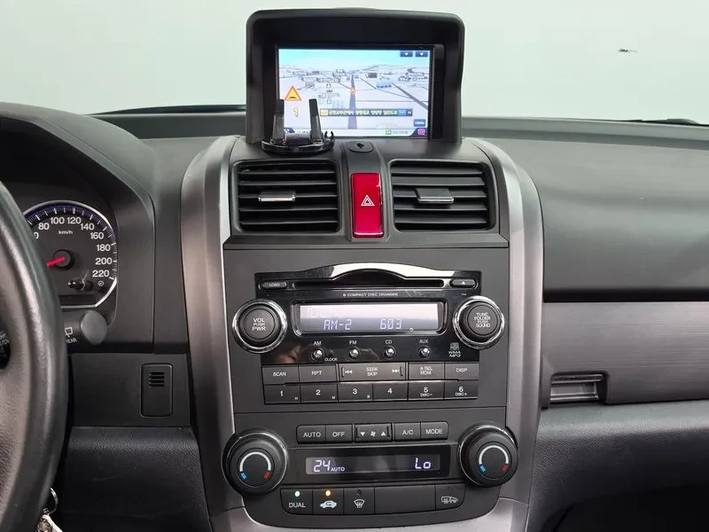 Honda Cr-v 2.4 4Wd 3Rd Generation, снимка 16 - Автомобили и джипове - 56353768