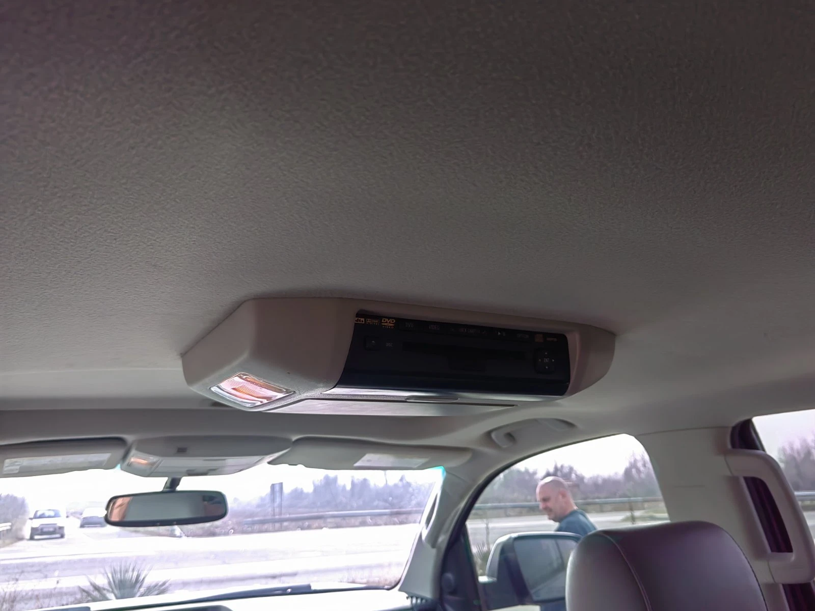 Toyota Sequoia 5.7i Platinum | Mobile.bg   11