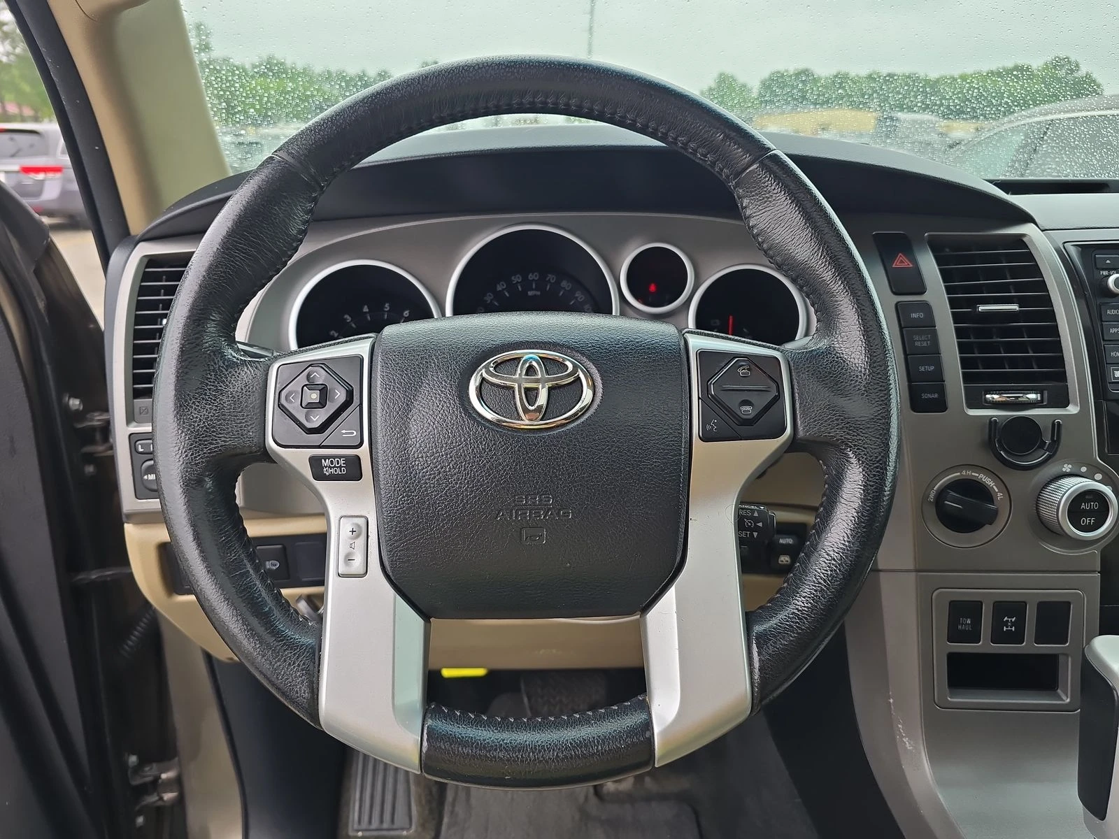 Toyota Sequoia LIMITED* 5.7* V8* ПОДГРЕВ* КАМЕРА* КЕЙЛЕС - изображение 8