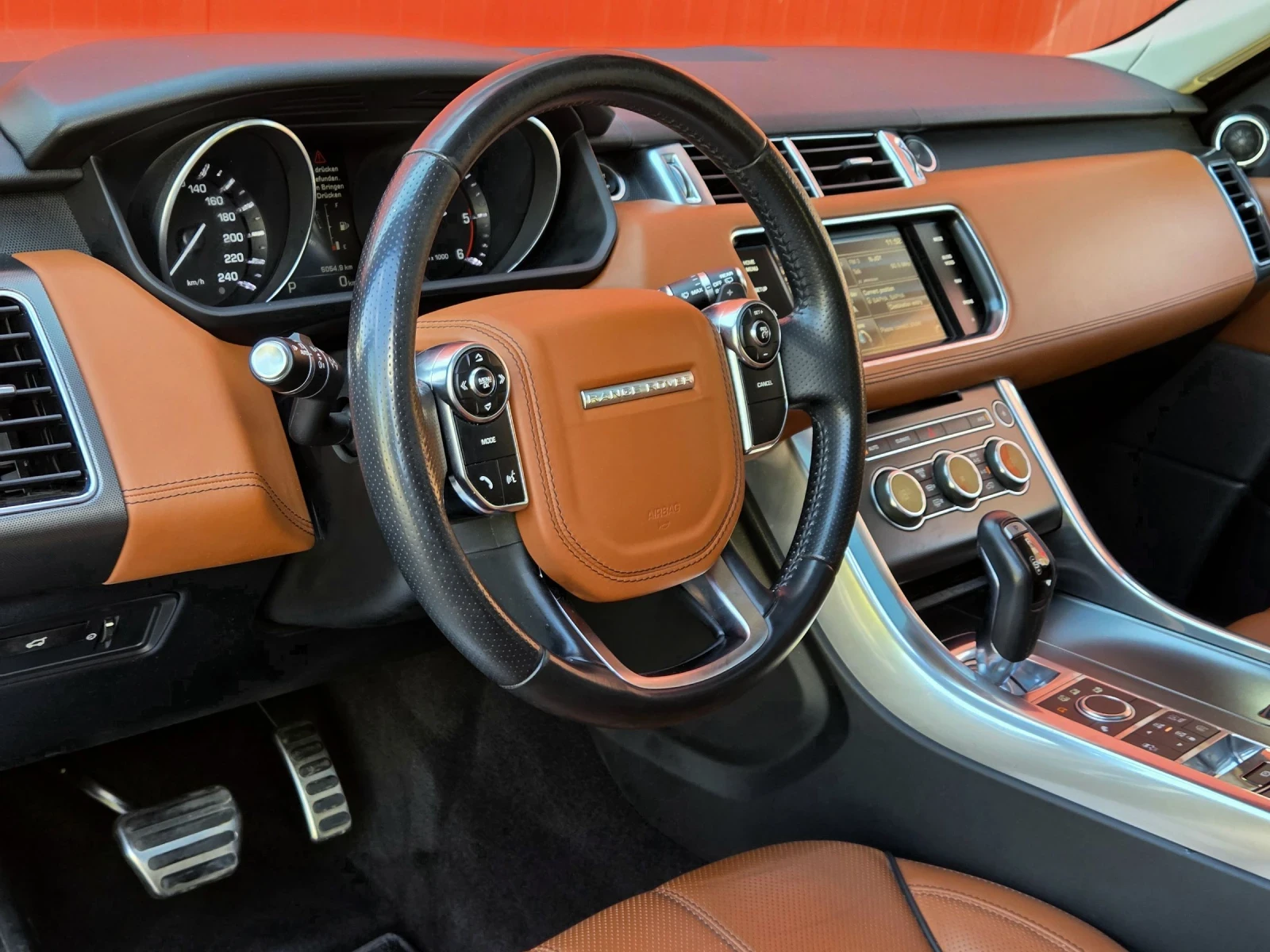 Land Rover Range Rover Sport  - изображение 9