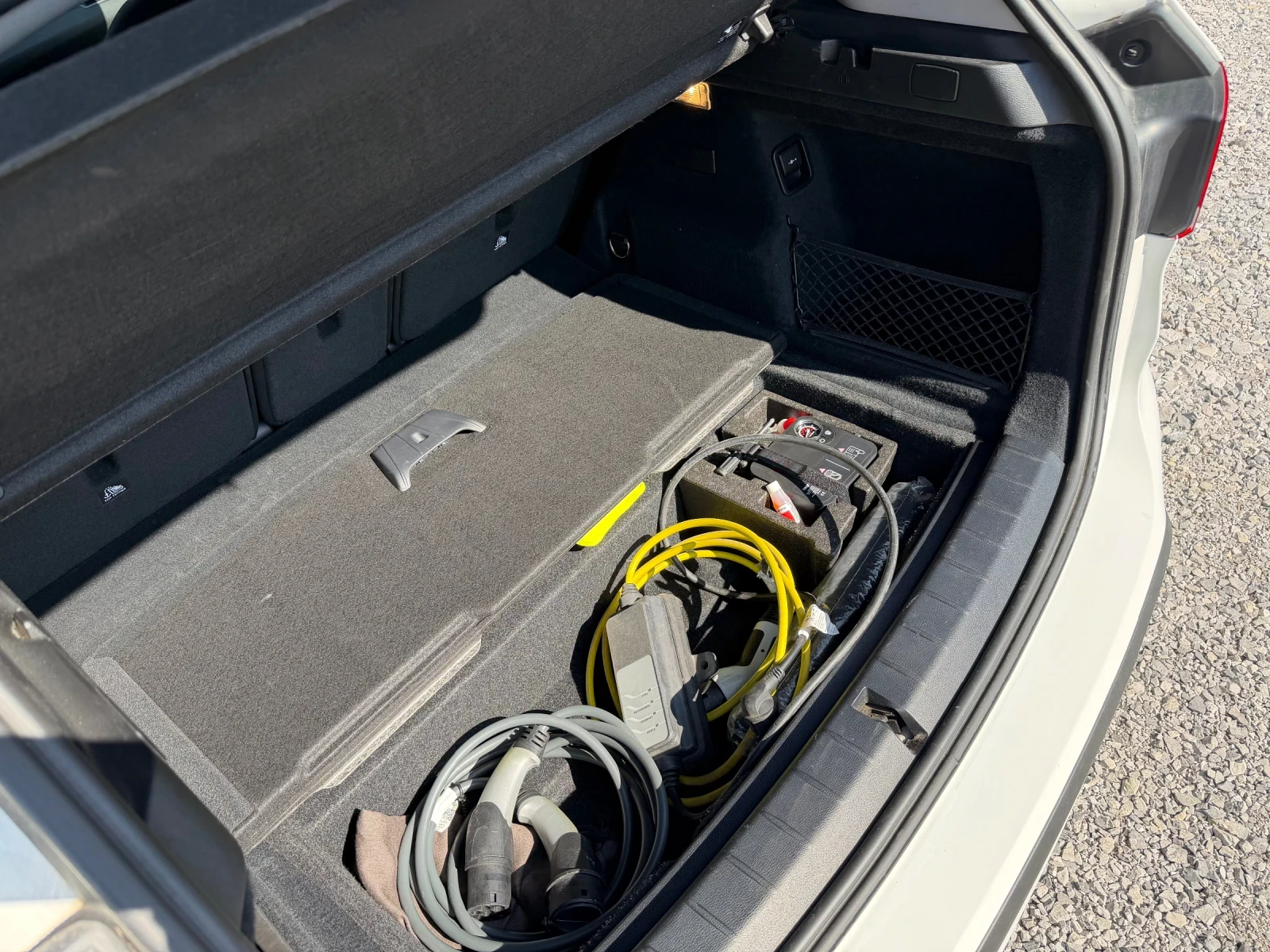 BMW X1 xDrive25e, снимка 14 - Автомобили и джипове - 53749417