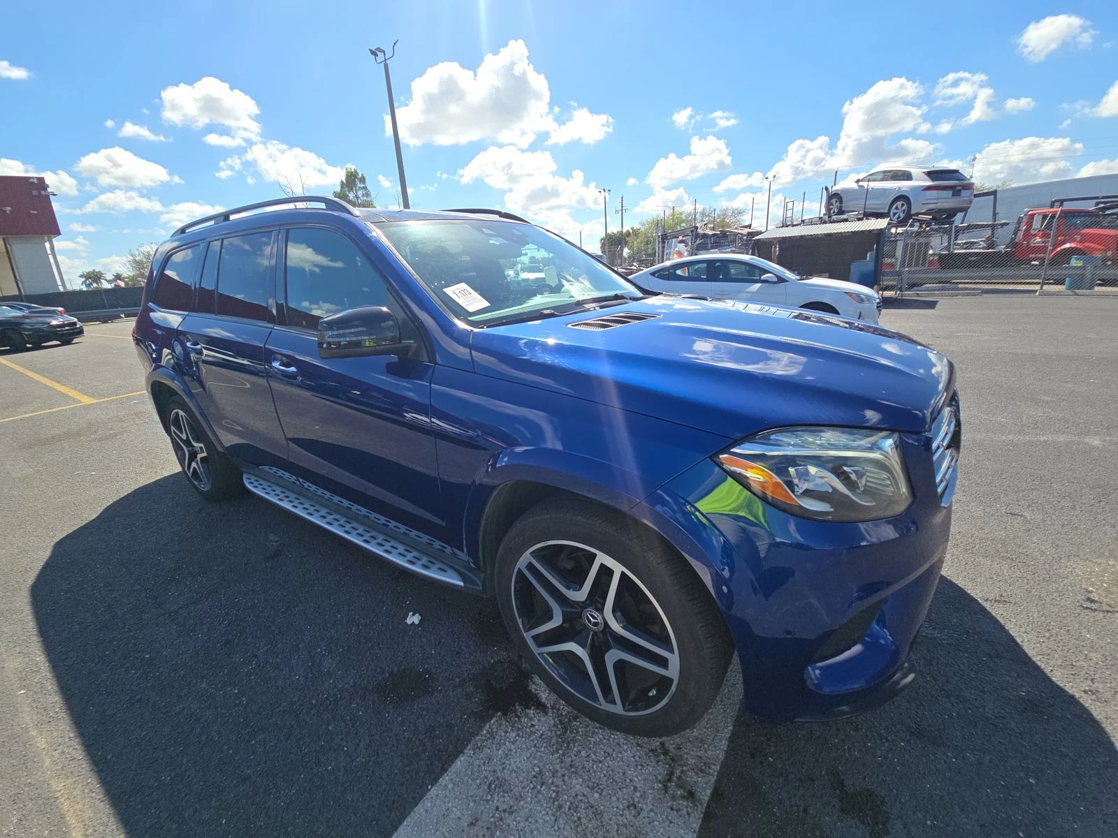 Mercedes-Benz GLS 500 AMG* PACK* ДИСТРОНИК* ПОДГРЕВ* ОБДУХВАНЕ* HARMON* , снимка 3 - Автомобили и джипове - 53797863