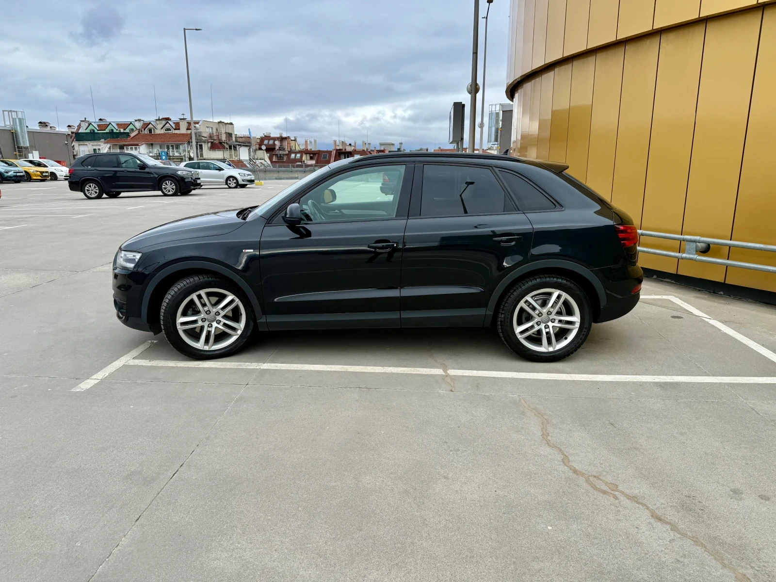 Audi Q3 Audi Q3 2.0 TFSI Quattro S-line | 200 к.с. | , снимка 3 - Автомобили и джипове - 53897908
